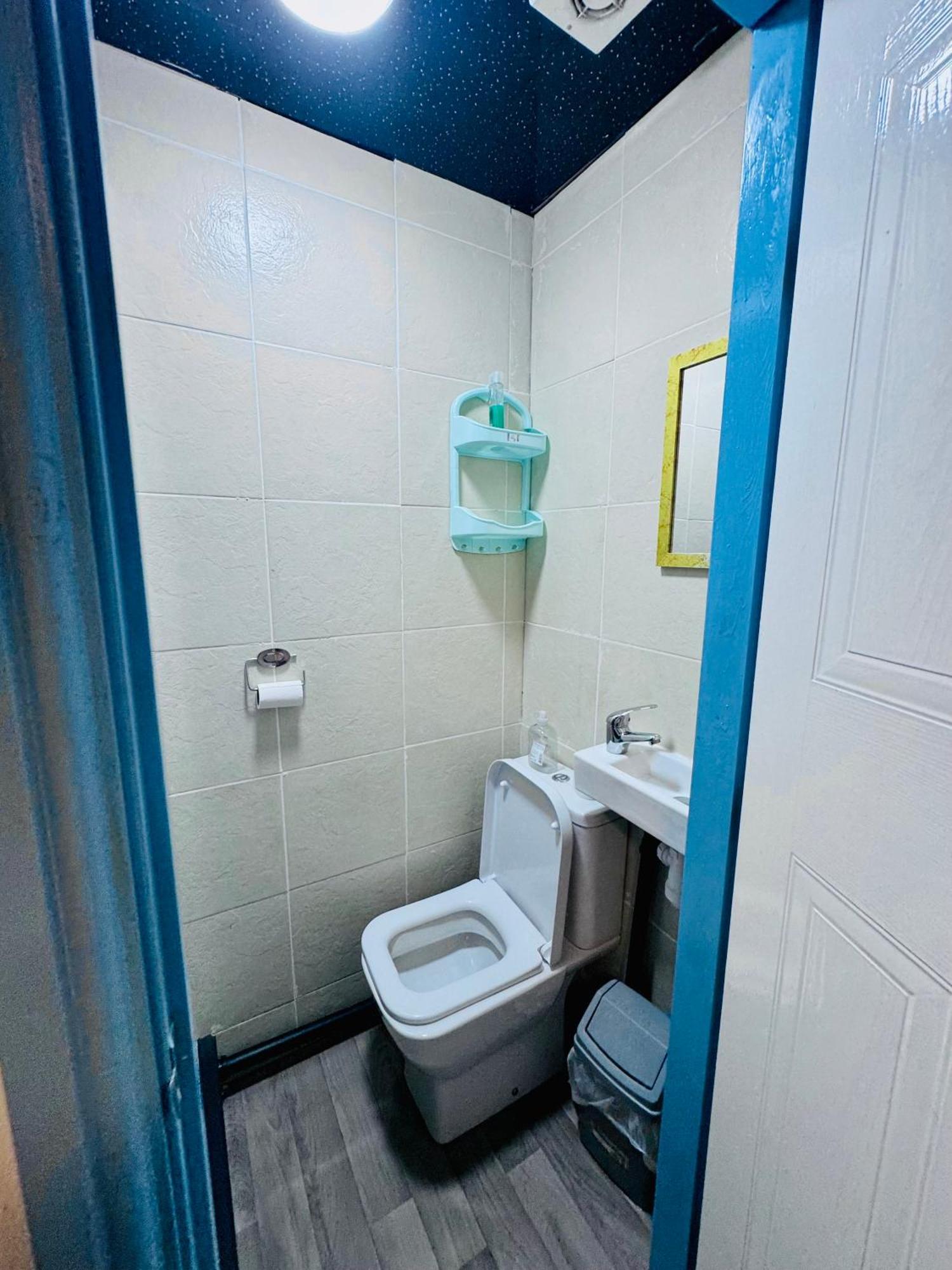 בולטון Unique Private Rooms מראה חיצוני תמונה